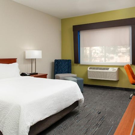 Holiday Inn Express Hotel & Suites Farmington By Ihg Esterno foto