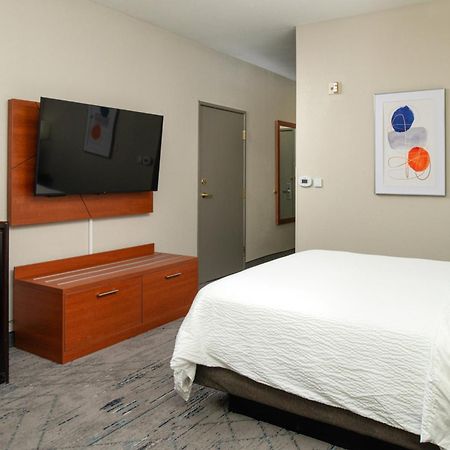 Holiday Inn Express Hotel & Suites Farmington By Ihg Esterno foto