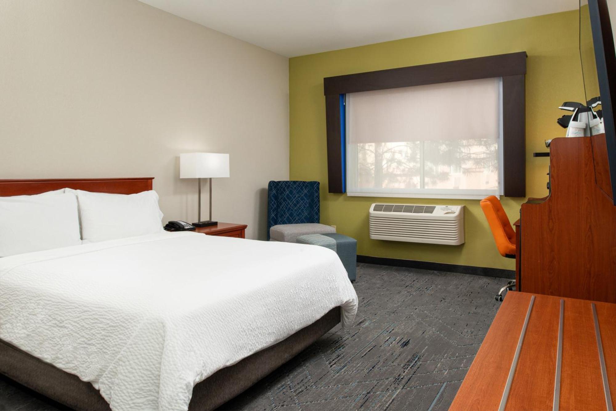Holiday Inn Express Hotel & Suites Farmington By Ihg Esterno foto