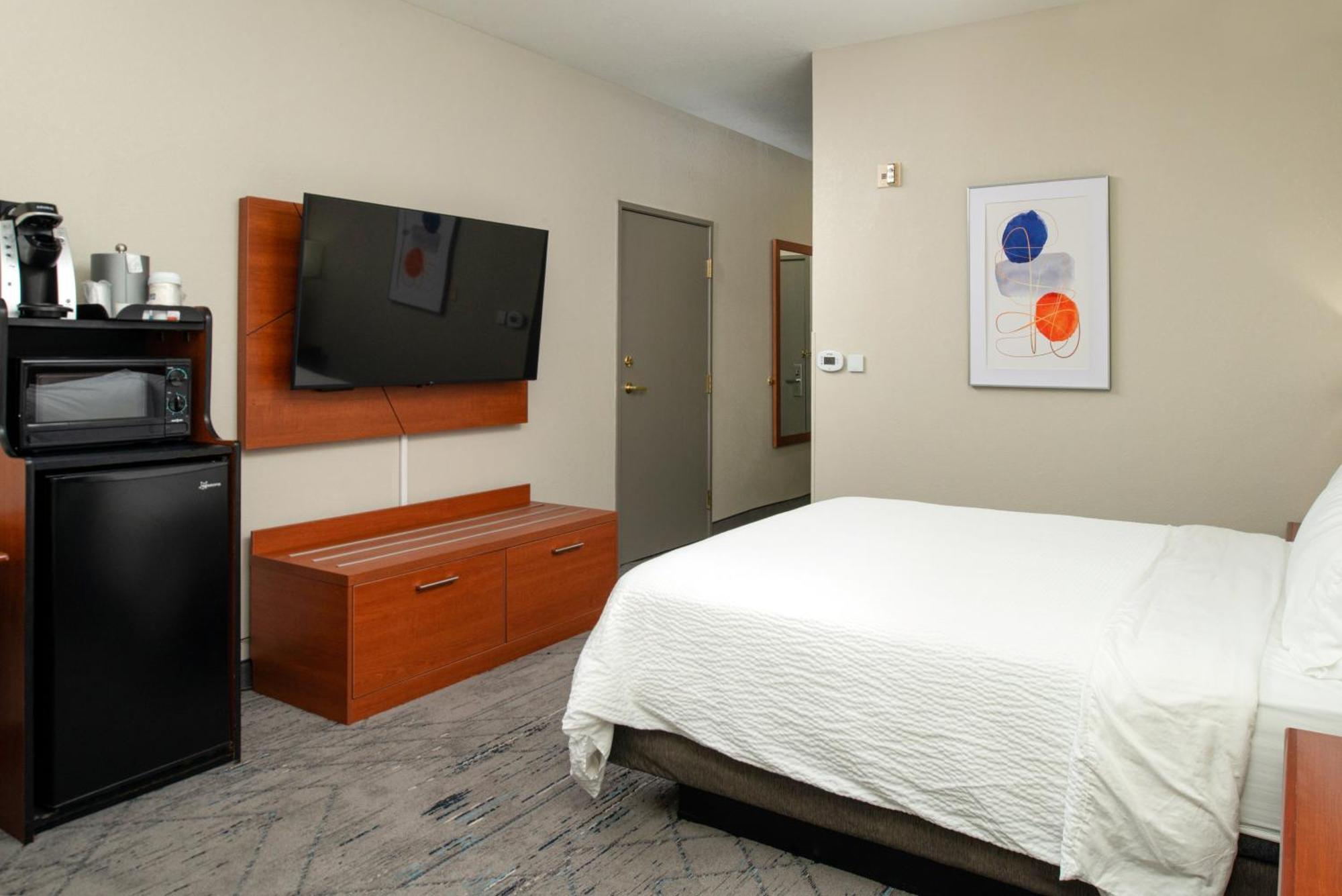 Holiday Inn Express Hotel & Suites Farmington By Ihg Esterno foto