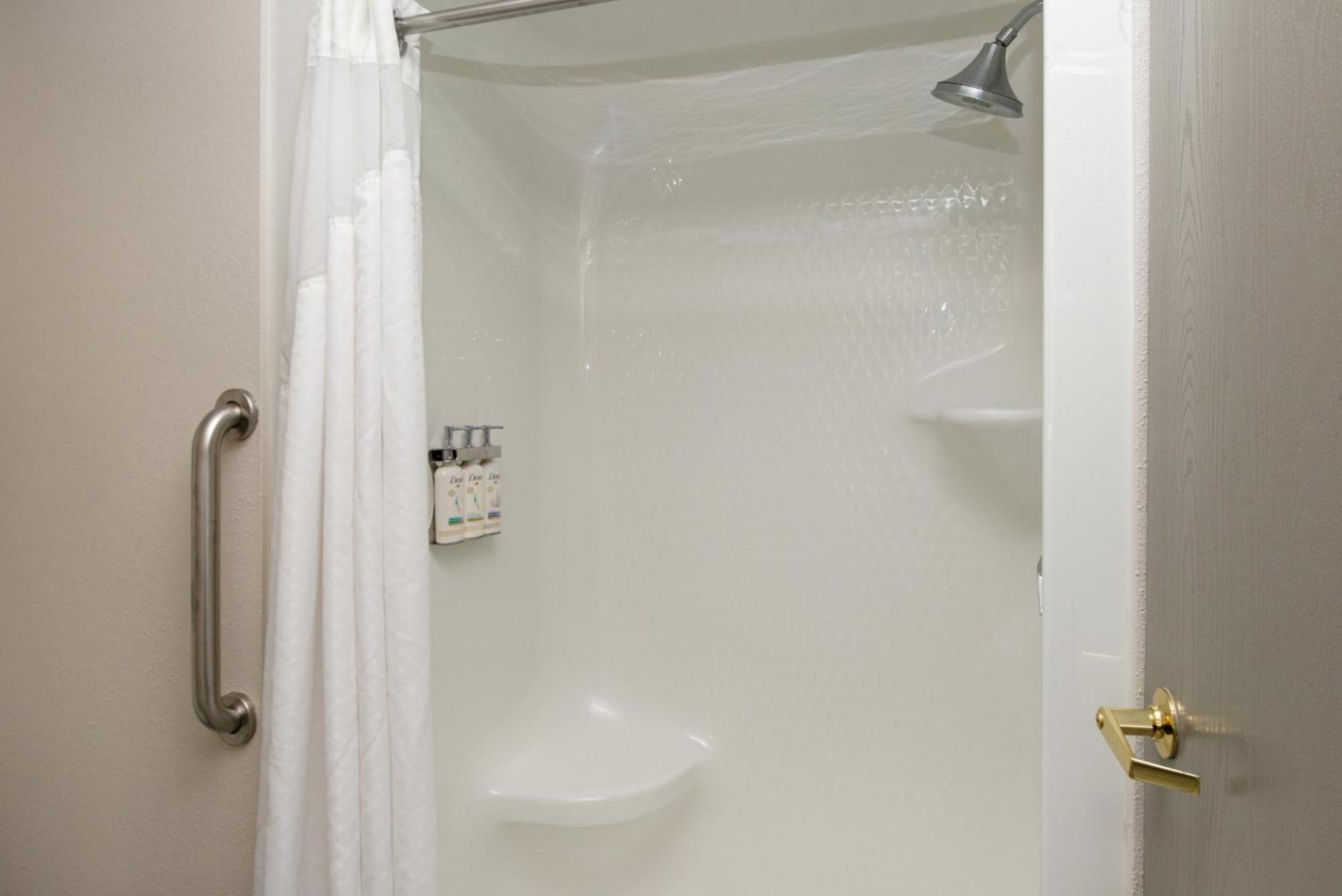 Holiday Inn Express Hotel & Suites Farmington By Ihg Esterno foto