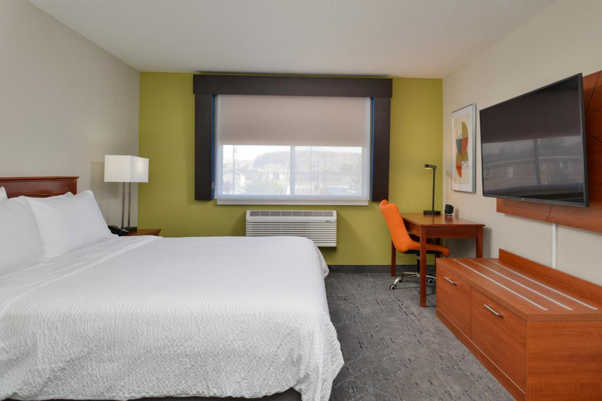 Holiday Inn Express Hotel & Suites Farmington By Ihg Esterno foto