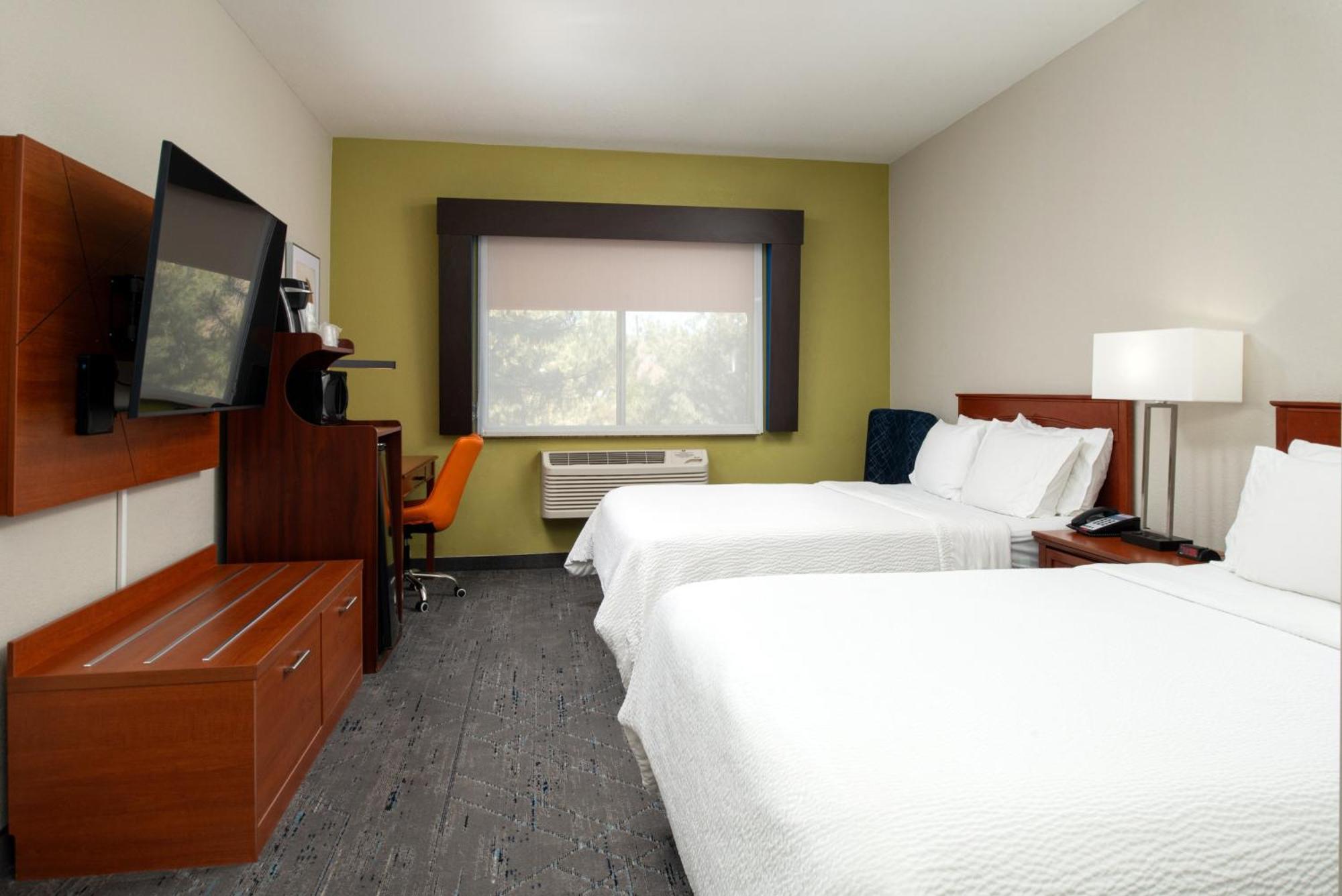 Holiday Inn Express Hotel & Suites Farmington By Ihg Esterno foto