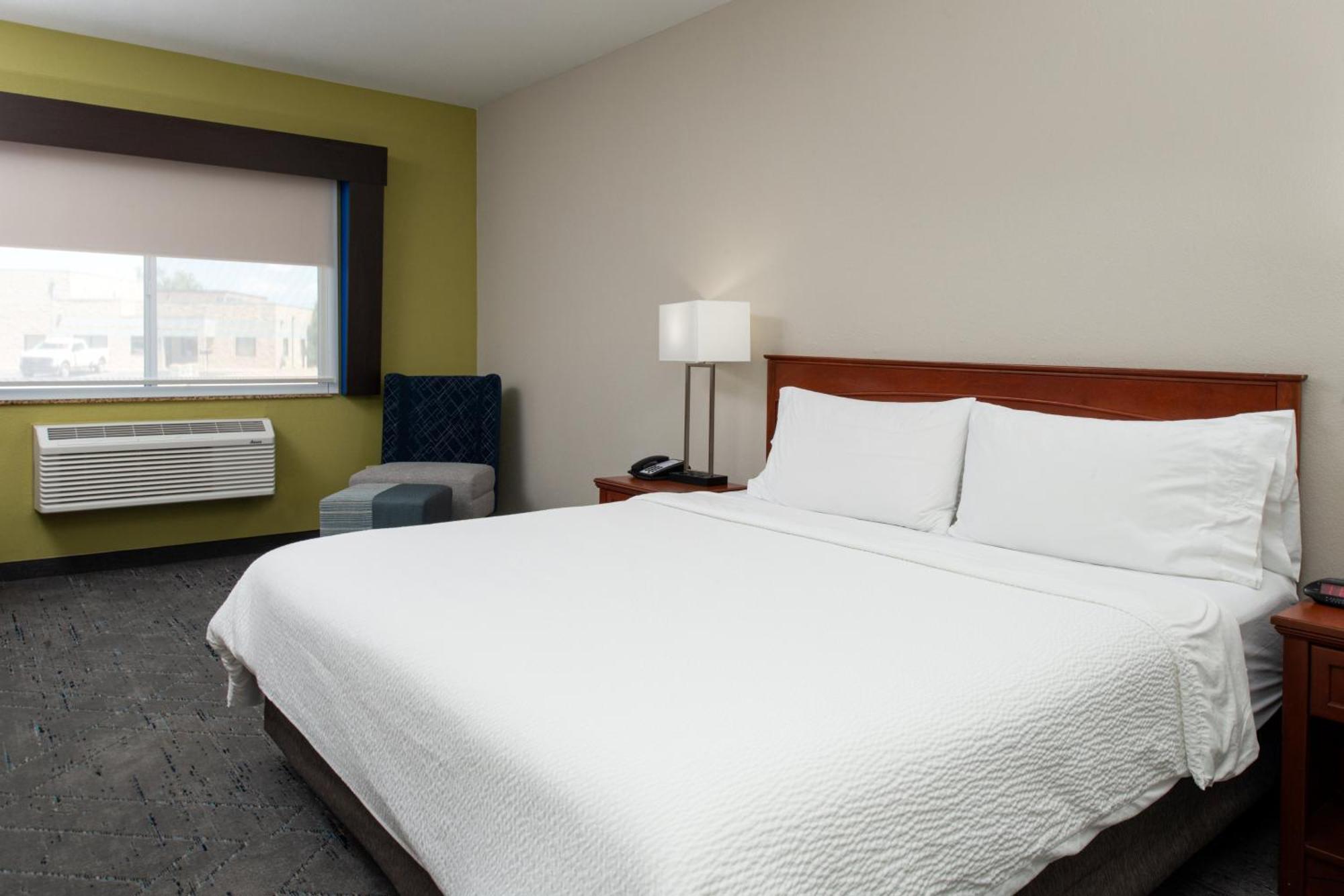 Holiday Inn Express Hotel & Suites Farmington By Ihg Esterno foto