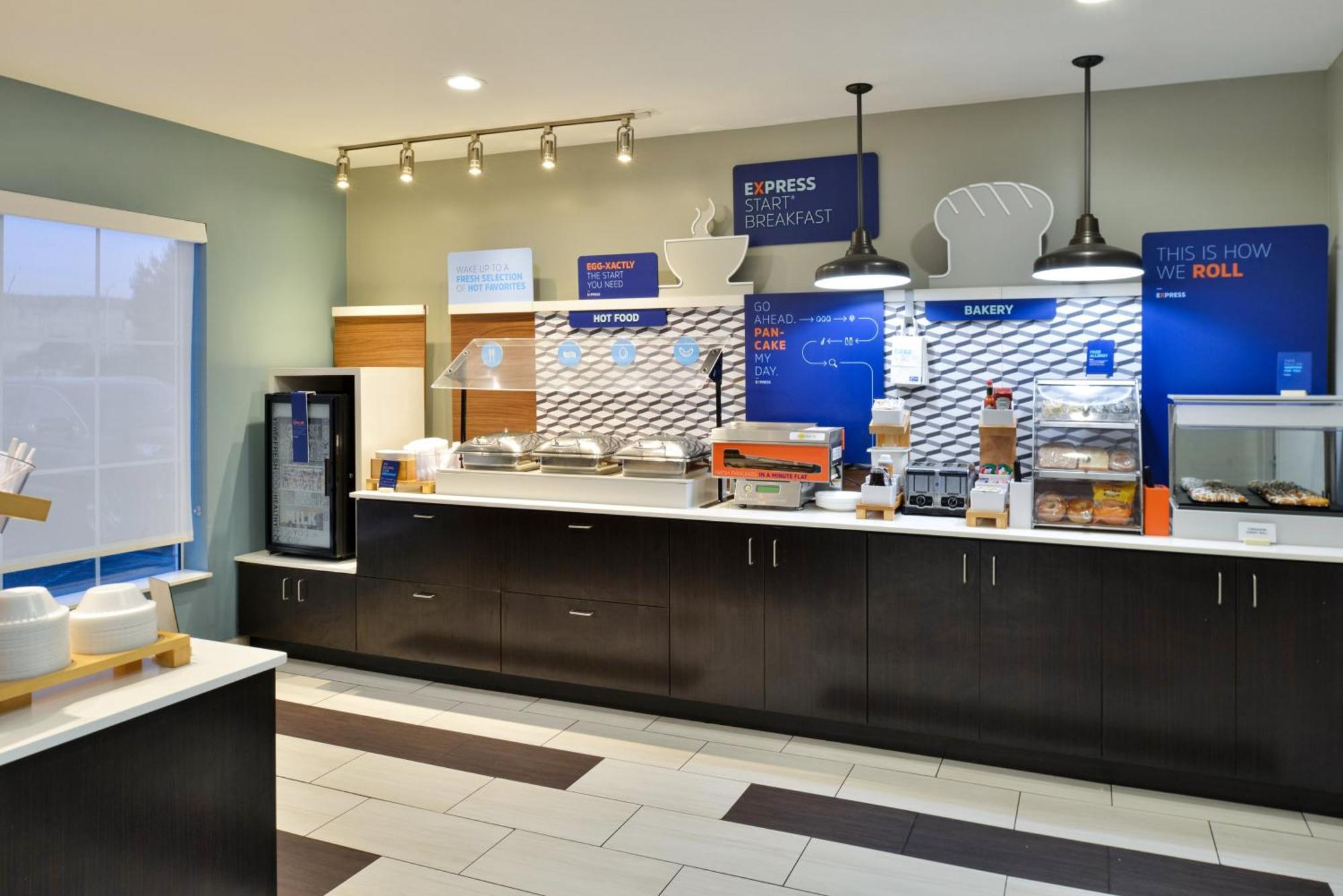 Holiday Inn Express Hotel & Suites Farmington By Ihg Esterno foto