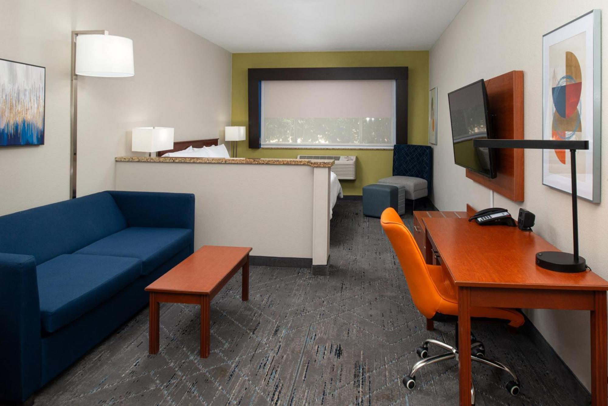 Holiday Inn Express Hotel & Suites Farmington By Ihg Esterno foto