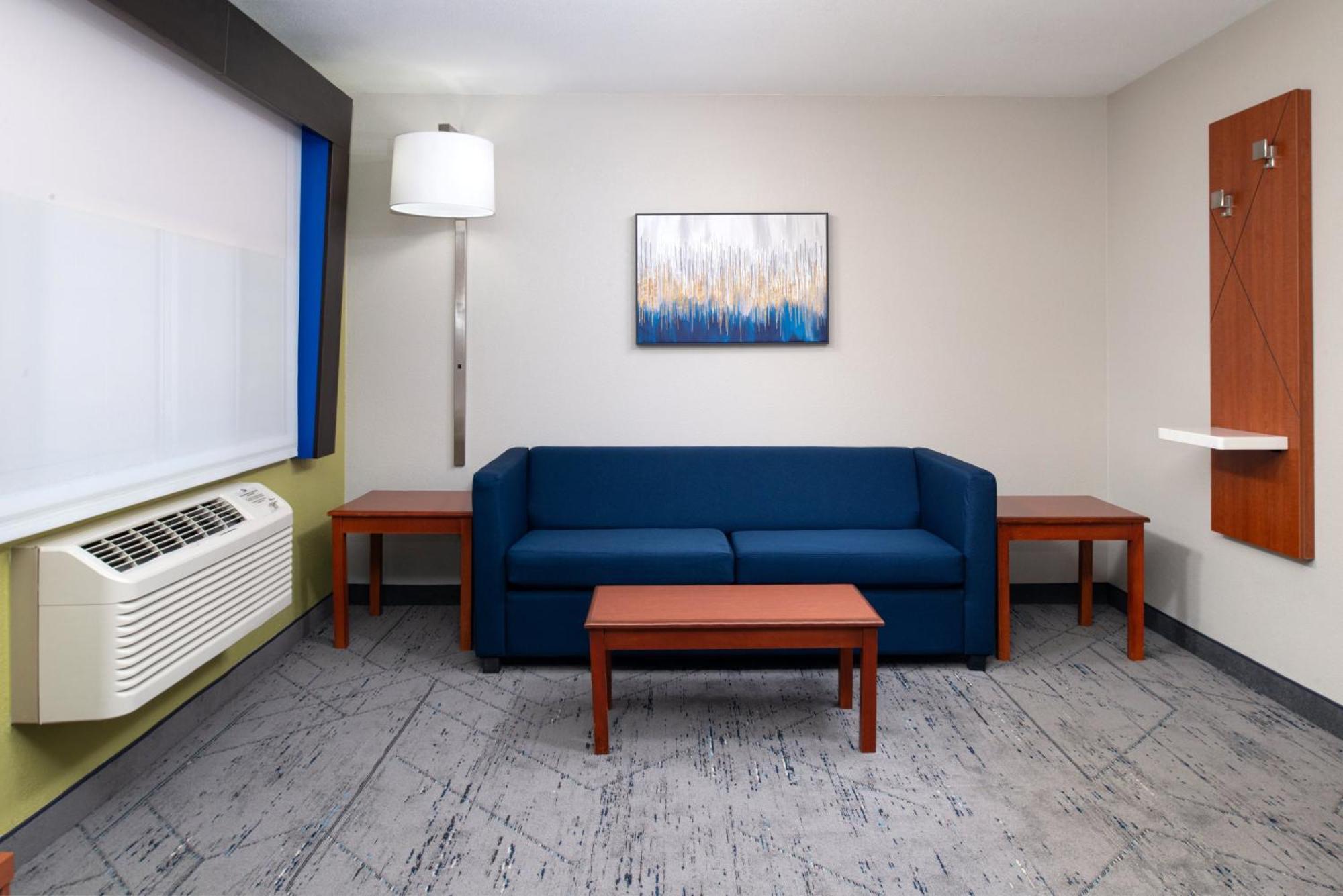 Holiday Inn Express Hotel & Suites Farmington By Ihg Esterno foto