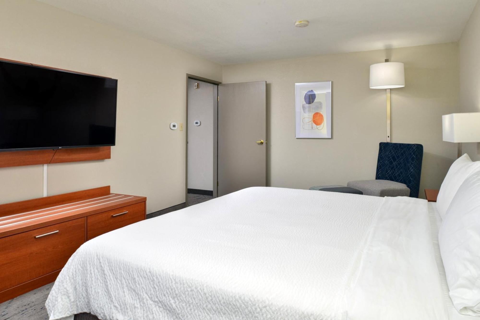 Holiday Inn Express Hotel & Suites Farmington By Ihg Esterno foto