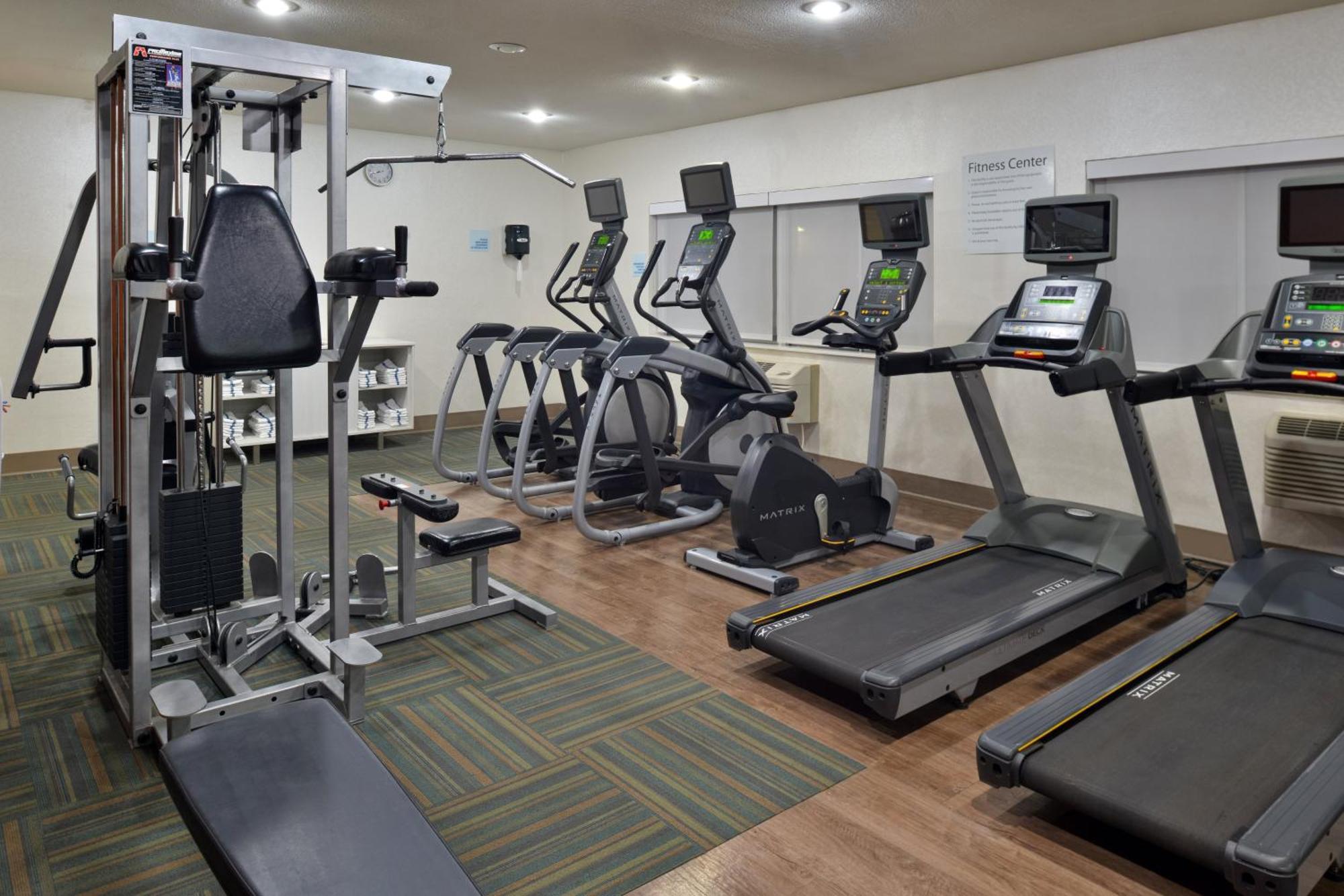 Holiday Inn Express Hotel & Suites Farmington By Ihg Esterno foto